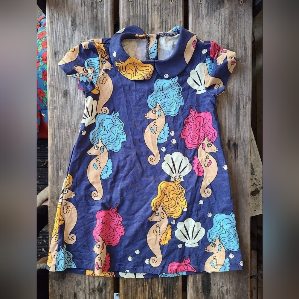 MINI RODINI SZ 92-98 / 1.5-3Y NWOT BLUE w/ COLORFUL SEA HORSES print s/s dress
